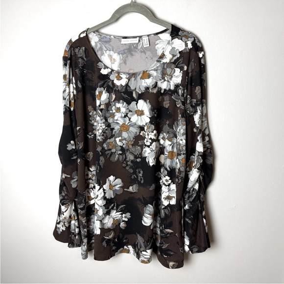 Susan Graver Tops - Susan Graver Top Plus Size 1X Brushed Liquid Knit Floral Long Sleeves Stretch